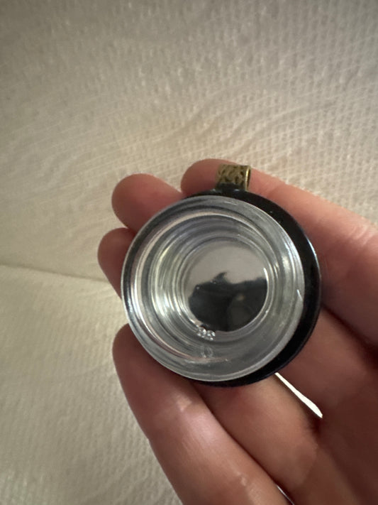Oil jar pendant